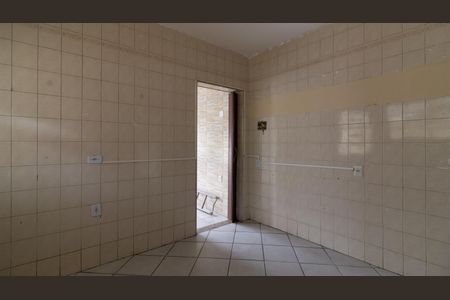 Casa à venda com 155m², 4 quartos e 2 vagas Casa à venda com 155m², 4 quartos e 2 vagasCozinha