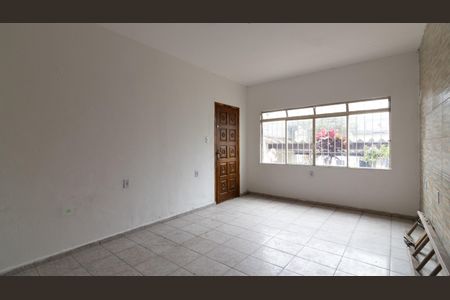 Casa à venda com 155m², 4 quartos e 2 vagas Casa à venda com 155m², 4 quartos e 2 vagasSala