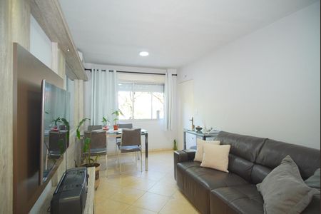 Sala de apartamento à venda com 3 quartos, 74m² em Jardim Itu, Porto Alegre