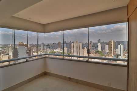 Apartamento para alugar com 274m², 3 quartos e 3 vagasCobertura