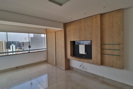 Apartamento para alugar com 274m², 3 quartos e 3 vagasCobertura