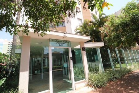 Apartamento para alugar com 274m², 3 quartos e 3 vagasFachada e portaria