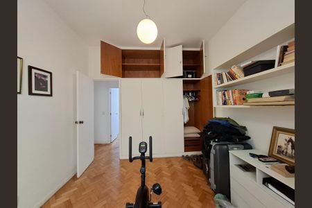 Apartamento à venda com 200m², 4 quartos e 1 vagaQuarto 1