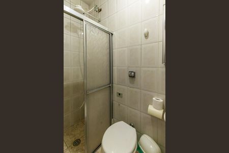 Casa à venda com 180m², 5 quartos e sem vagaBanheiro 2