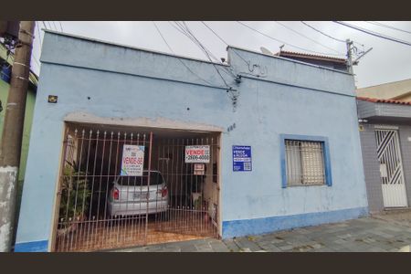 Casa à venda com 254m², 4 quartos e 2 vagasFachada