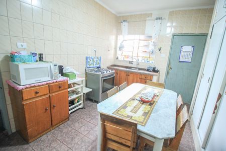 Casa à venda com 254m², 4 quartos e 2 vagasCozinha