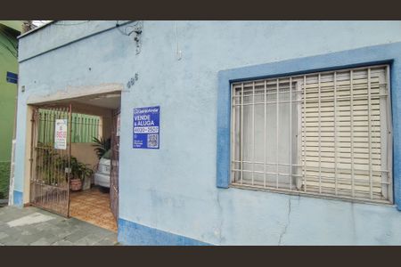 Casa à venda com 254m², 4 quartos e 2 vagasFachada