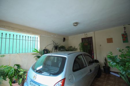 Casa à venda com 254m², 4 quartos e 2 vagasGaragem