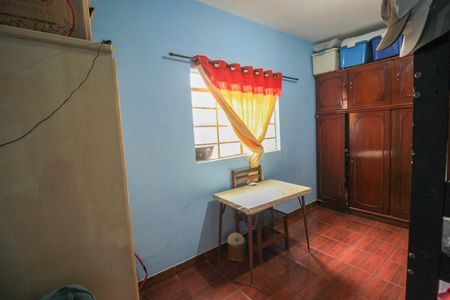 Casa à venda com 254m², 4 quartos e 2 vagasQuarto 3