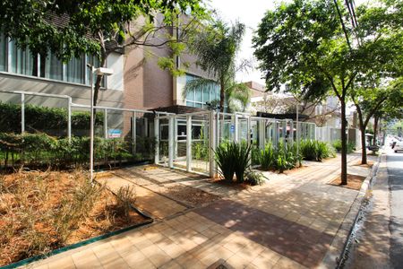 Apartamento à venda com 66m², 2 quartos e 1 vaga Apartamento à venda com 66m², 2 quartos e 1 vagaFachada