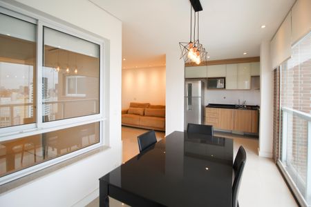 Apartamento à venda com 66m², 2 quartos e 1 vaga Apartamento à venda com 66m², 2 quartos e 1 vagaSala de Jantar