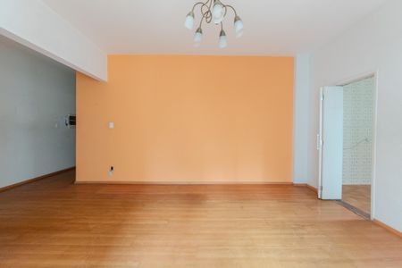 Apartamento à venda com 88m², 3 quartos e 1 vagaSala