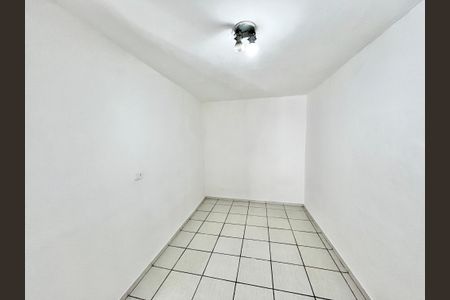 Casa para alugar com 30m², 1 quarto e sem vagaSala/Quarto
