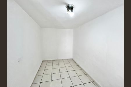 Casa para alugar com 30m², 1 quarto e sem vagaSala/Quarto