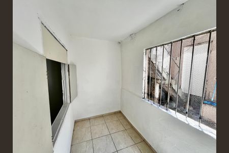 Casa para alugar com 30m², 1 quarto e sem vagaÁrea externa