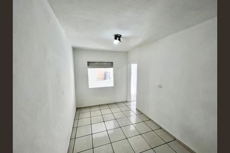 Casa para alugar com 30m², 1 quarto e sem vagaSala/Quarto