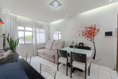 Apartamento à venda com 56m², 1 quarto e 1 vagaSala