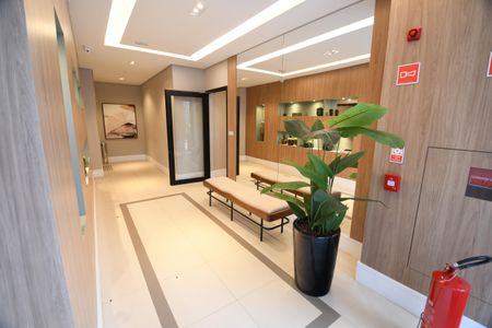 Apartamento para alugar com 105m², 3 quartos e 2 vagasHall social