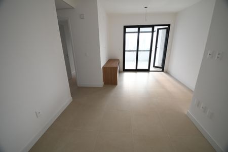 Sala de apartamento para alugar com 3 quartos, 105m² em Nova Campinas, Campinas