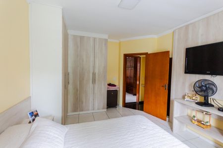 Casa à venda com 79m², 2 quartos e 2 vagas Casa à venda com 79m², 2 quartos e 2 vagasQuarto 1