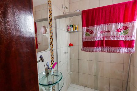 Casa à venda com 79m², 2 quartos e 2 vagas Casa à venda com 79m², 2 quartos e 2 vagasBanheiro 2