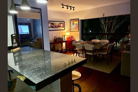 Apartamento à venda com 125m², 4 quartos e 2 vagasFoto 03