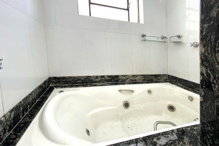 Apartamento para alugar com 103m², 3 quartos e 1 vagaBanheiro