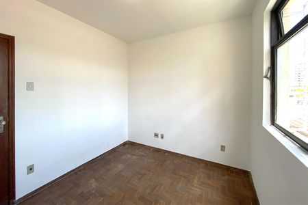 Apartamento para alugar com 103m², 3 quartos e 1 vagaQuarto 2