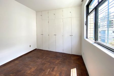 Apartamento para alugar com 103m², 3 quartos e 1 vagaQuarto 1