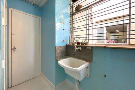 Apartamento para alugar com 103m², 3 quartos e 1 vagaÁrea de Serviço