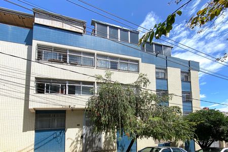 Apartamento para alugar com 103m², 3 quartos e 1 vagaFachada