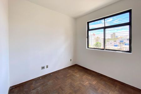 Apartamento para alugar com 103m², 3 quartos e 1 vagaQuarto 2