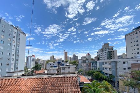 Apartamento para alugar com 103m², 3 quartos e 1 vagaVista do Quarto 3