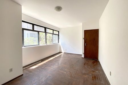 Apartamento para alugar com 103m², 3 quartos e 1 vagaSala