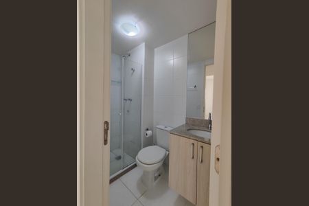 Apartamento à venda com 70m², 2 quartos e 1 vaga Apartamento à venda com 70m², 2 quartos e 1 vagaBanheiro Social