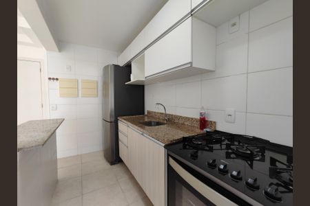 Apartamento à venda com 70m², 2 quartos e 1 vaga Apartamento à venda com 70m², 2 quartos e 1 vagaCozinha