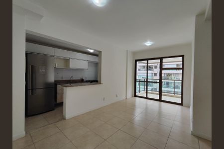 Sala de apartamento à venda com 2 quartos, 70m² em Recreio dos Bandeirantes, Rio de Janeiro