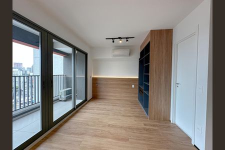 Studio para alugar com 32m², 1 quarto e sem vaga Studio para alugar com 32m², 1 quarto e sem vagaStudio