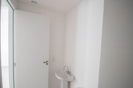 Apartamento para alugar com 33m², 2 quartos e sem vagaBanheiro