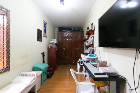 Casa à venda com 240m², 4 quartos e 2 vagas Casa à venda com 240m², 4 quartos e 2 vagasQuarto 3