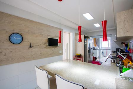 Apartamento à venda com 180m², 3 quartos e 3 vagasCozinha