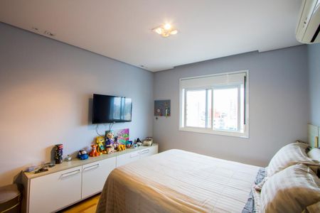 Apartamento à venda com 180m², 3 quartos e 3 vagasSuíte 2