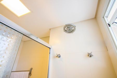 Apartamento à venda com 180m², 3 quartos e 3 vagasBanheiro da Suíte 2