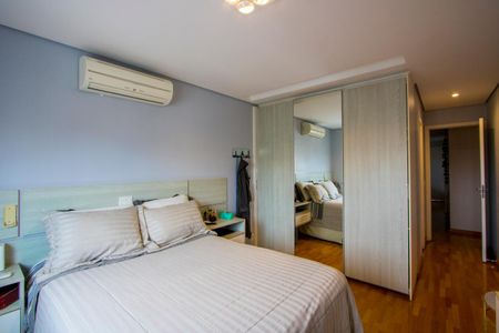 Apartamento à venda com 180m², 3 quartos e 3 vagasSuíte 2