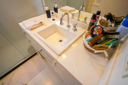 Apartamento à venda com 180m², 3 quartos e 3 vagasBanheiro da Suíte 2