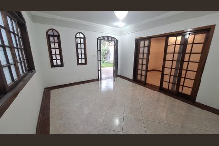 Sala de casa para alugar com 3 quartos, 320m² em Cidade Cruzeiro do Sul, Suzano