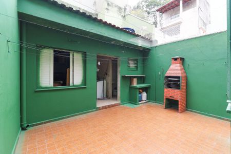 Casa à venda com 114m², 2 quartos e 2 vagas Casa à venda com 114m², 2 quartos e 2 vagasÁrea de Serviço