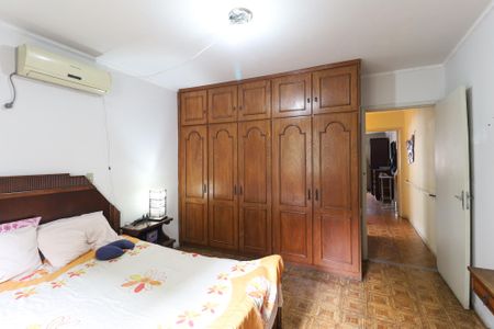 Casa à venda com 114m², 2 quartos e 2 vagas Casa à venda com 114m², 2 quartos e 2 vagasQuarto 2