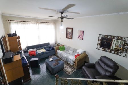 Casa à venda com 114m², 2 quartos e 2 vagas Casa à venda com 114m², 2 quartos e 2 vagasSala