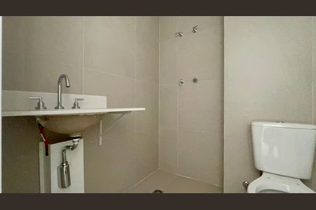 Studio à venda com 24m², 1 quarto e sem vaga Studio à venda com 24m², 1 quarto e sem vagaBanheiro